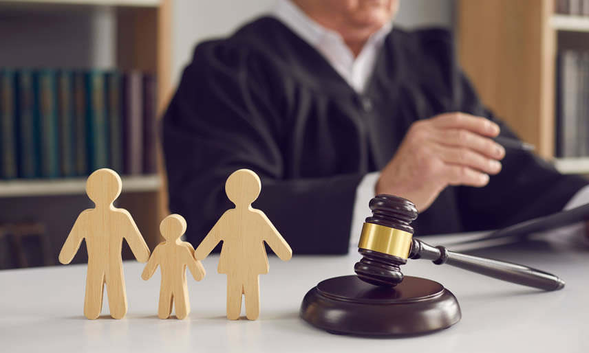 Abogados Defensor de Menores y Padres en la Corte de Familia